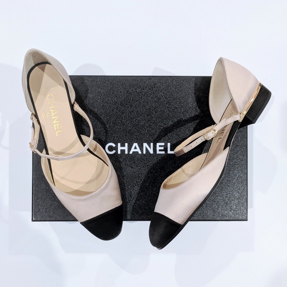 SOLD✔️❤️CHANEL Satin Other Open Cap Toe Slingbacks - Picture 8 of 8